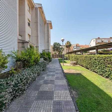 Costelles - Atico En Primera Linea Con Vistas, Piscina Y Parking * Cambrils