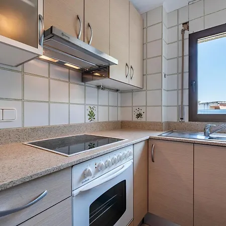 Apartment Costelles - Atico En Primera Linea Con Vistas, Piscina Y Parking Cambrils