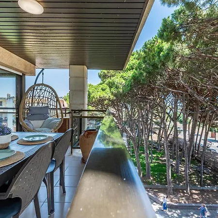 Costelles - Atico En Primera Linea Con Vistas, Piscina Y Parking Cambrils