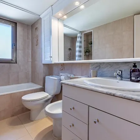 Costelles - Atico En Primera Linea Con Vistas, Piscina Y Parking * Cambrils